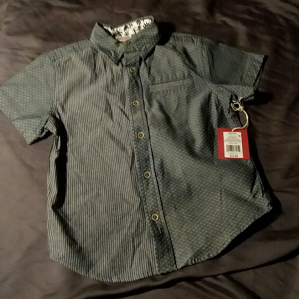 Mossimo button down shirt